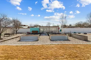 141 W 300 N, Gunnison, UT 84634 - Photo 42