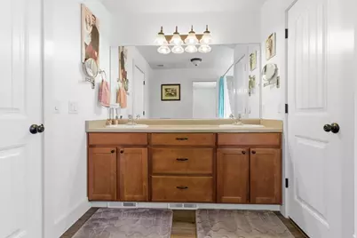 141 W 300 N, Gunnison, UT 84634 - Photo 14