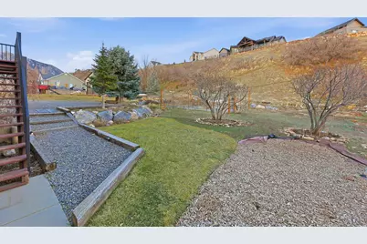 605 N Loafer Canyon Rd, Elk Ridge, UT 84651 - Photo 44
