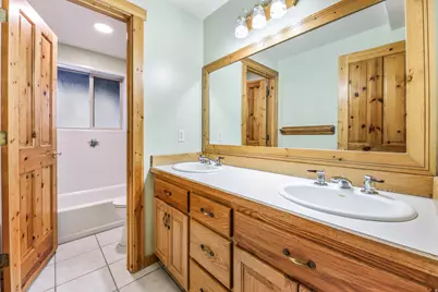 605 N Loafer Canyon Rd, Elk Ridge, UT 84651 - Photo 32