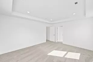 5477 N Saddle Stone Dr, Eagle Mountain, UT 84005 - Photo 8