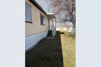 5075 W 4700 S #29, Kearns, UT 84118 - Photo 2