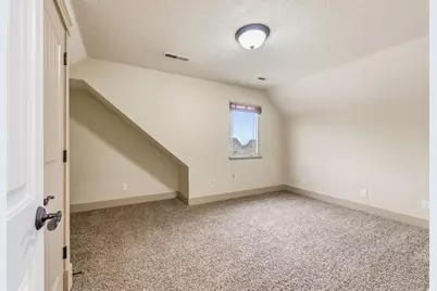 357 N 950 E, American Fork, UT 84003 - Photo 32