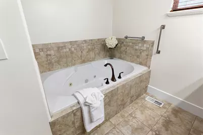 357 N 950 E, American Fork, UT 84003 - Photo 22