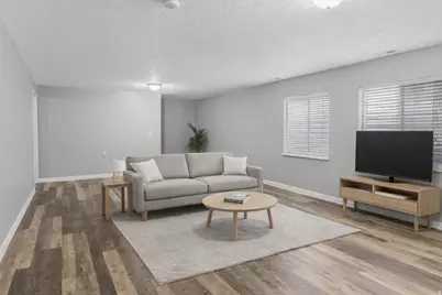 8282 S 6430 W, West Jordan, UT 84081 - Photo 24