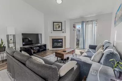 8282 S 6430 W, West Jordan, UT 84081 - Photo 10