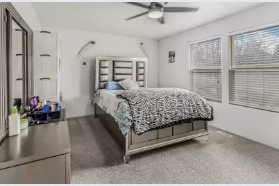 8282 S 6430 W, West Jordan, UT 84081 - Photo 18