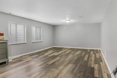 8282 S 6430 W, West Jordan, UT 84081 - Photo 26