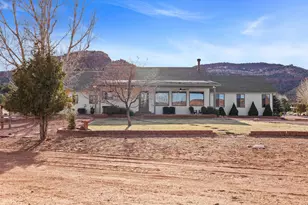 898 W Grand Canyon Dr, Kanab, UT 84741 - Photo 28