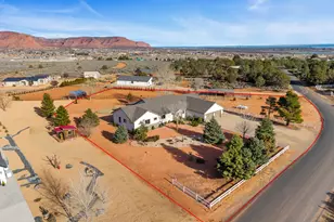 898 W Grand Canyon Dr, Kanab, UT 84741 - Photo 36