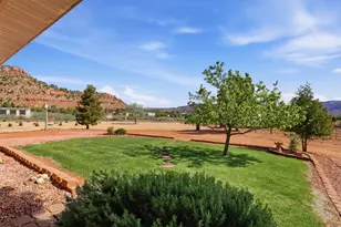 898 W Grand Canyon Dr, Kanab, UT 84741 - Photo 30