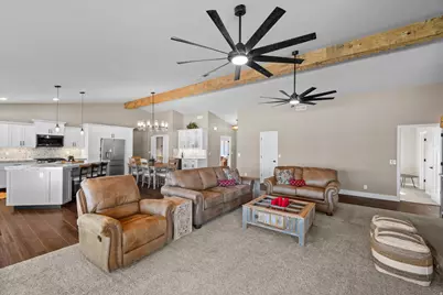 898 W Grand Canyon Dr, Kanab, UT 84741 - Photo 4