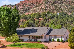 898 W Grand Canyon Dr, Kanab, UT 84741 - Photo 1