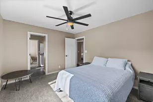 898 W Grand Canyon Dr, Kanab, UT 84741 - Photo 16