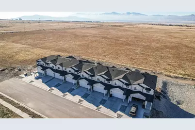 1269 N 680 W #3, Tooele, UT 84074 - Photo 38