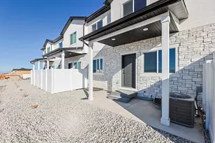 1269 N 680 W, Tooele, UT 84074 - Photo 32