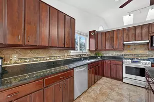 208 N Lakeview W, Stansbury Park, UT 84074 - Photo 6