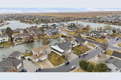 208 N Lakeview W, Stansbury Park, UT 84074 - Photo 36