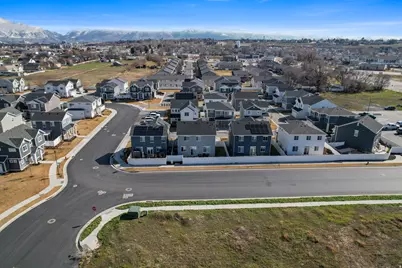 3931 S 2950 W, West Haven, UT 84401 - Photo 32