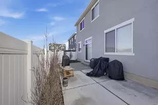 3931 S 2950 W, West Haven, UT 84401 - Photo 28