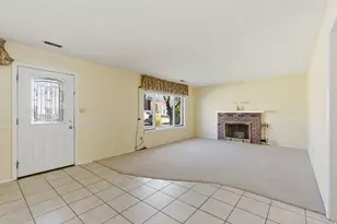 209 W 205 N, Orem, UT 84057 - Photo 4