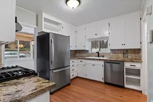 2805 S Polk E, Ogden, UT 84403 - Photo 14