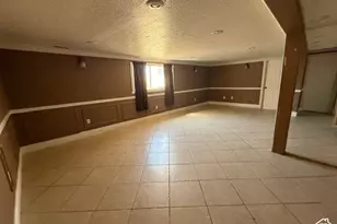 160 N 4900 W, Roosevelt, UT 84066 - Photo 30