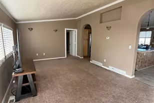 160 N 4900 W, Roosevelt, UT 84066 - Photo 4