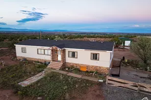 160 N 4900 W, Roosevelt, UT 84066 - Photo 2
