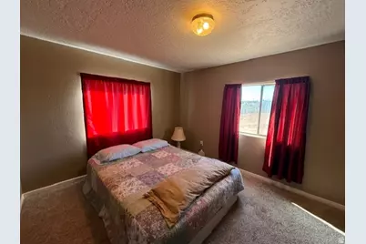 160 N 4900 W, Roosevelt, UT 84066 - Photo 18