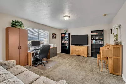 58 W Bermuda Dr, Saratoga Springs, UT 84045 - Photo 12