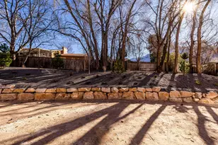 4451 S Holladay Park Ln E, Holladay, UT 84124 - Photo 4