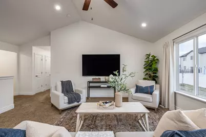 4842 N Goosefoot Dr, Eagle Mountain, UT 84005 - Photo 8