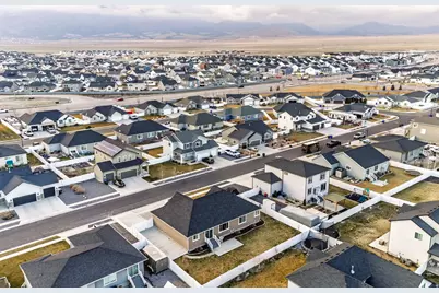 4842 N Goosefoot Dr, Eagle Mountain, UT 84005 - Photo 56