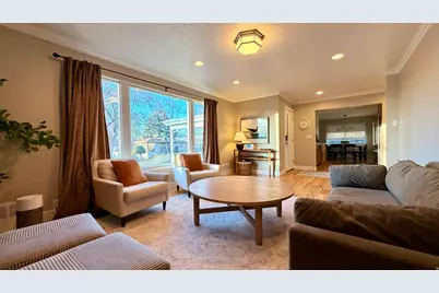 2284 S Brentwood Cir E, Salt Lake City, UT 84158 - Photo 4