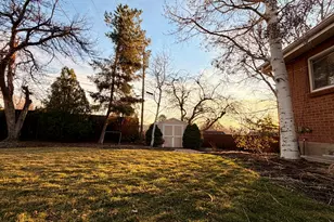 2284 S Brentwood Cir E, Salt Lake City, UT 84158 - Photo 30