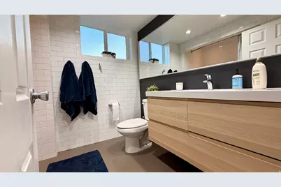 2284 S Brentwood Cir E, Salt Lake City, UT 84158 - Photo 26