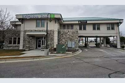 136 W 12300 S, Draper, UT 84020 - Photo 2