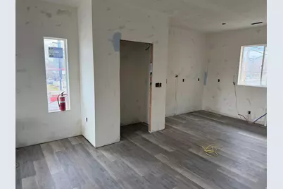 7214 S 160 E, Midvale, UT 84047 - Photo 6