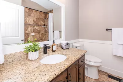 9457 S Fox Hunt Dr #49, Sandy, UT 84092 - Photo 28