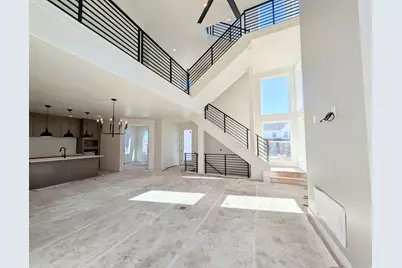 11318 S Silver Pond Dr W #319, South Jordan, UT 84009 - Photo 2