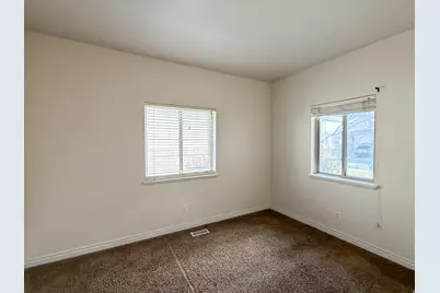 43 Hillsborough Dr, Pleasant View, UT 84414 - Photo 40