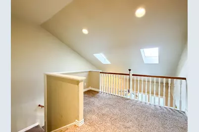 43 Hillsborough Dr, Pleasant View, UT 84414 - Photo 12