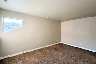 43 Hillsborough Dr, Pleasant View, UT 84414 - Photo 38