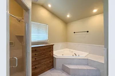 43 Hillsborough Dr, Pleasant View, UT 84414 - Photo 18