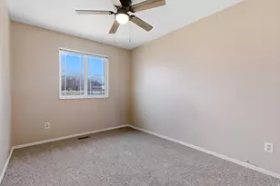 5622 S 2950 W, Roy, UT 84067 - Photo 14