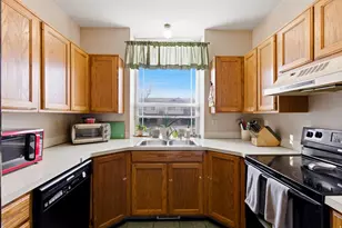 5622 S 2950 W, Roy, UT 84067 - Photo 10
