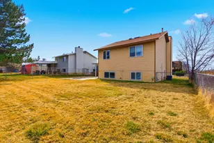 5622 S 2950 W, Roy, UT 84067 - Photo 18