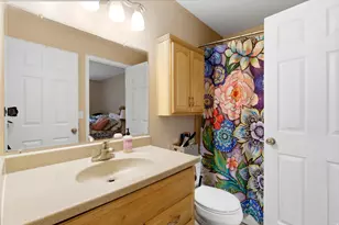 5622 S 2950 W, Roy, UT 84067 - Photo 12