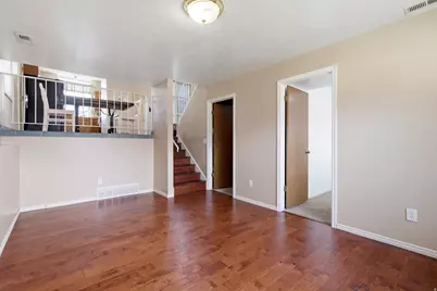 5622 S 2950 W, Roy, UT 84067 - Photo 8